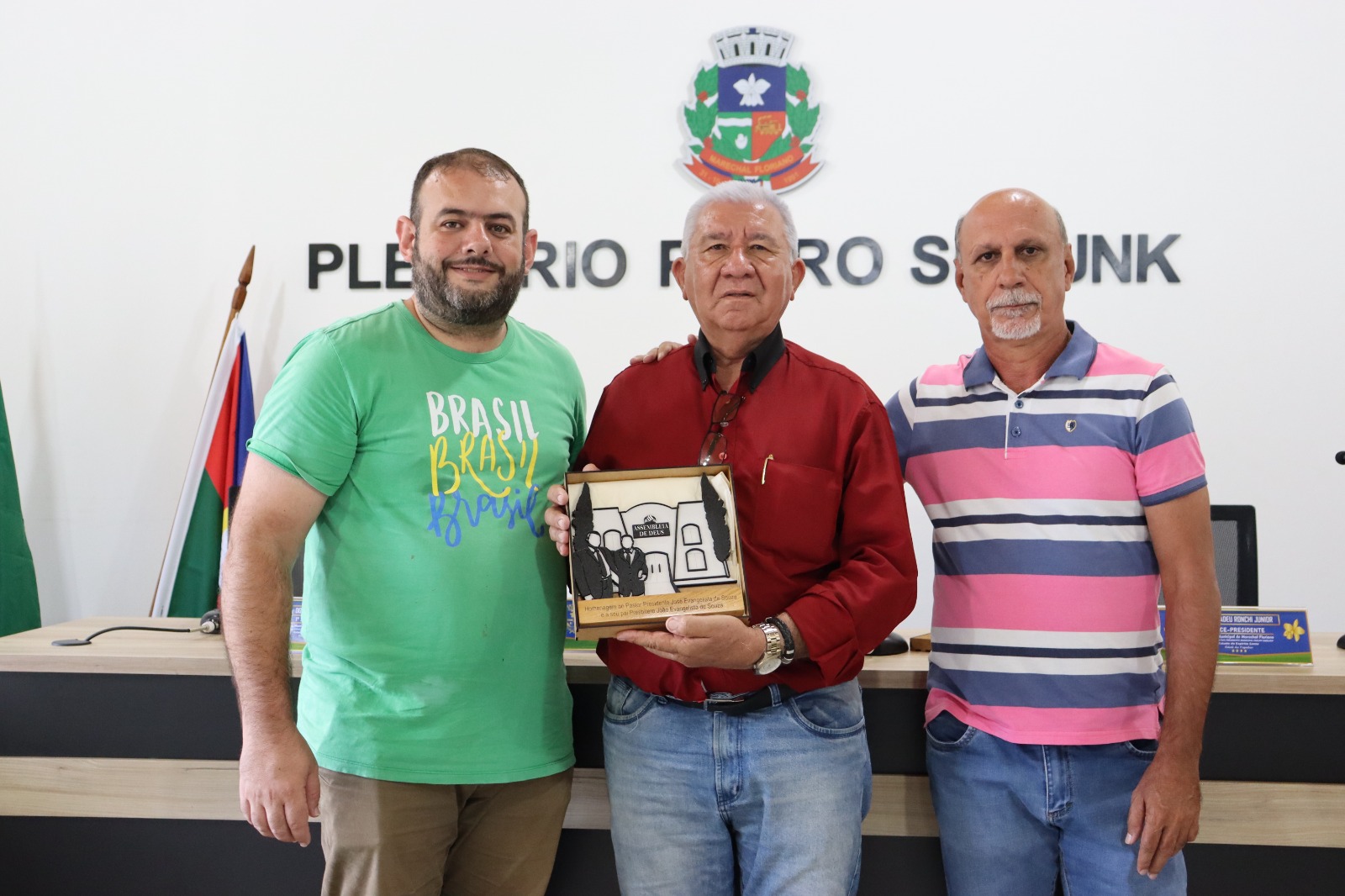 Pastor José Evangelista de Souza recebe homenagem na Câmara Municipal de Marechal Floriano