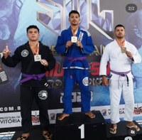 Rafhael Araújo Brilha no Campeonato Sul-Americano da xcombat: Quatro Medalhas de Ouro e Mais um Cinturão para a Conta